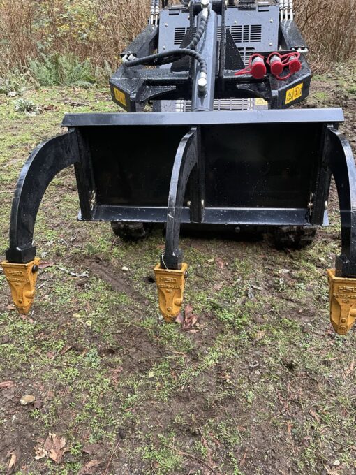 UTL Three-Tooth Ripper